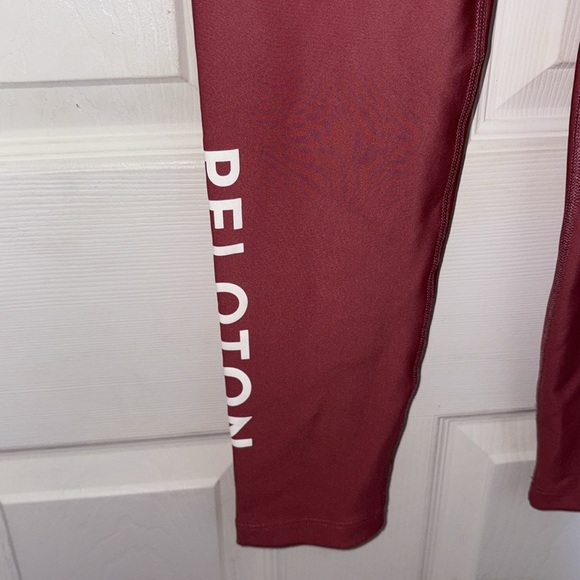 Peloton Solid Flex Leggings - Picture 5 of 6